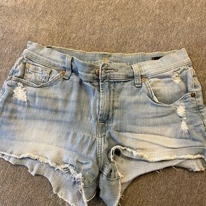 7 for all mankind light wash ripped jean shorts size 28